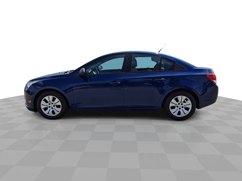 Used 2013 Blue Chevrolet LS image 5
