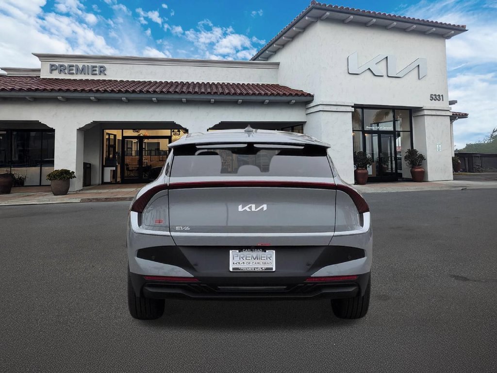New 2026 Wolf Gray Kia LIGHT image 7