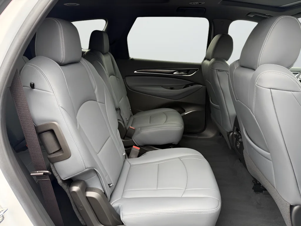 Used 2023 White Buick Essence image 26