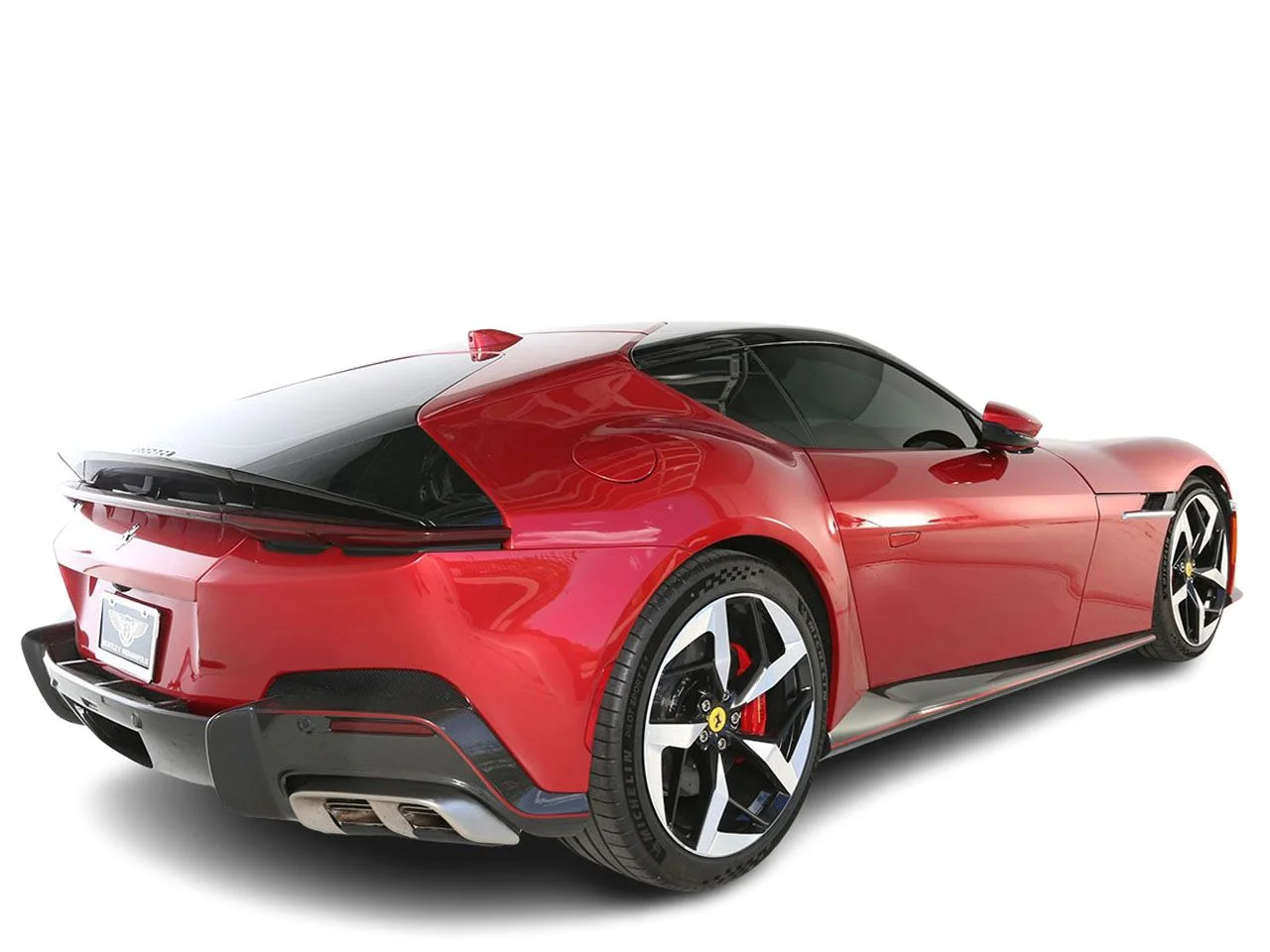 Used 2025  Ferrari Base image 13