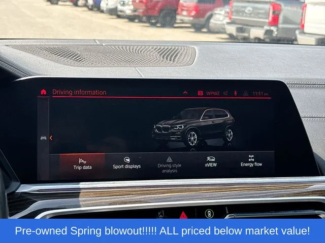 Used 2020 Black BMW xDrive40i image 23