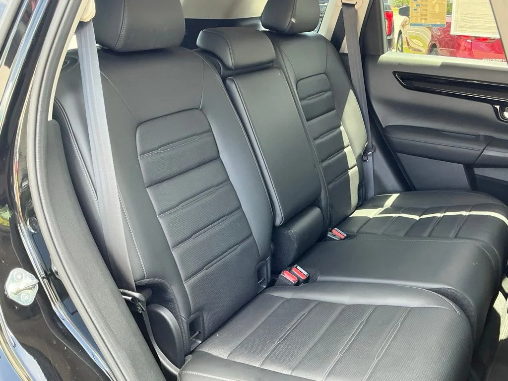 Used 2024  Honda EX-L image 23