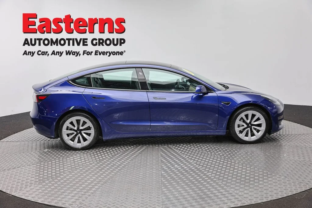 Used 2021 Blue Tesla Long Range image 4