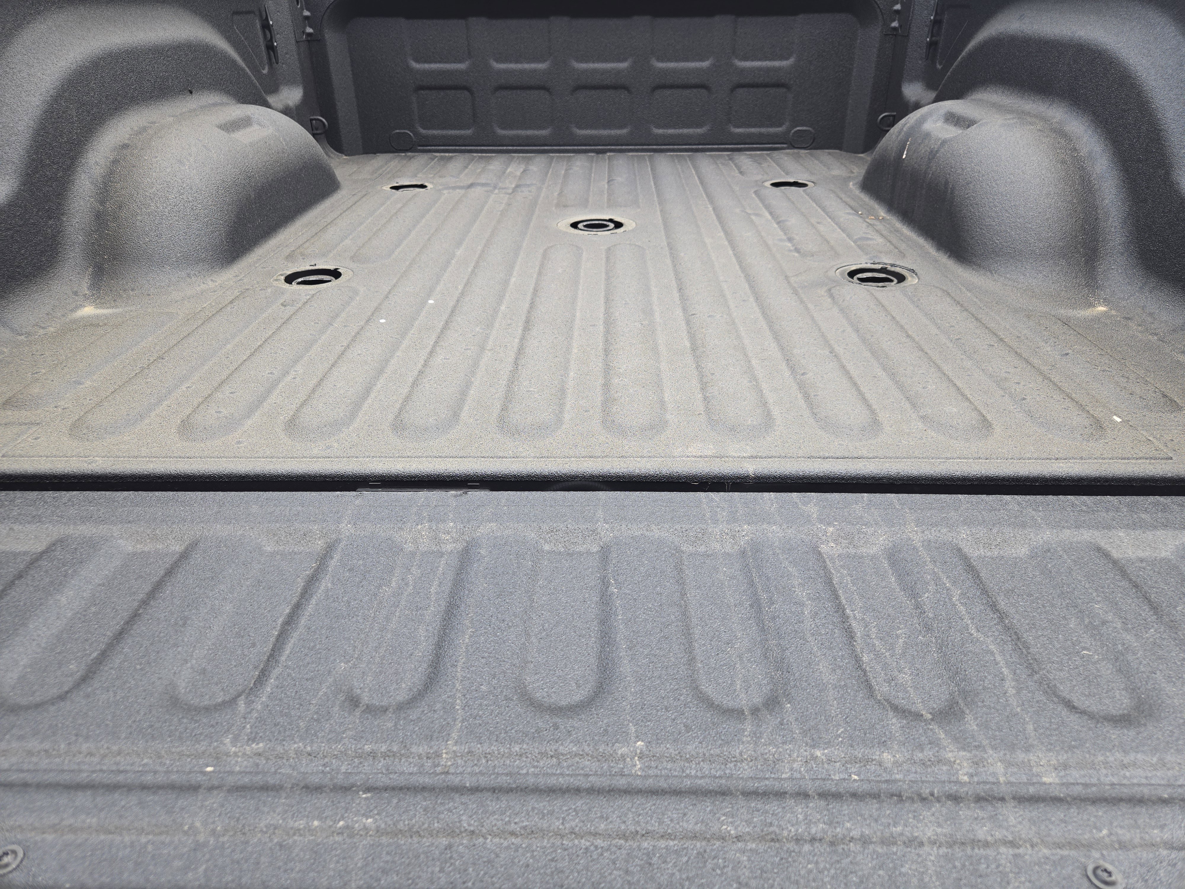 New 2026 Granite Crystal Metallic Clearcoat RAM Tradesman image 24