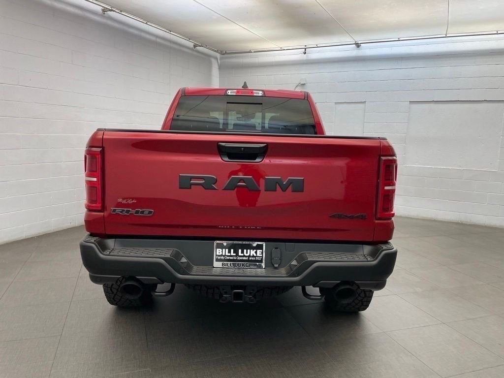 New 2026 Molten Red Pearl-Coat Exterior Paint RAM RHO image 4