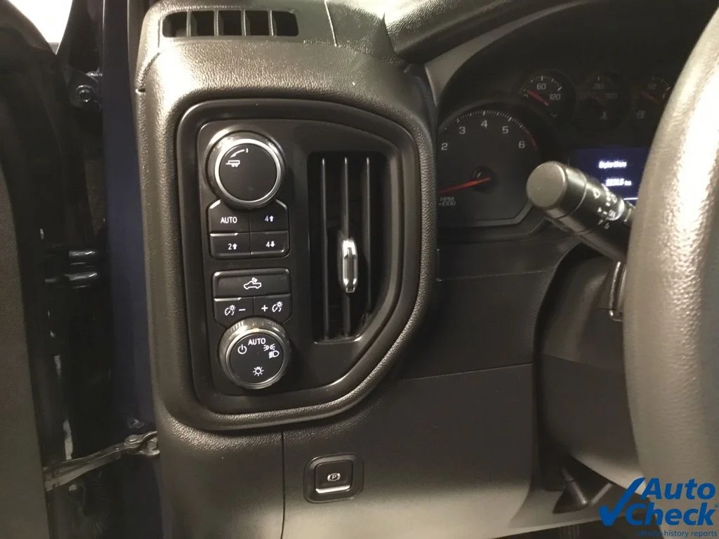 Used 2020 Blue Chevrolet Custom Trail Boss image 27