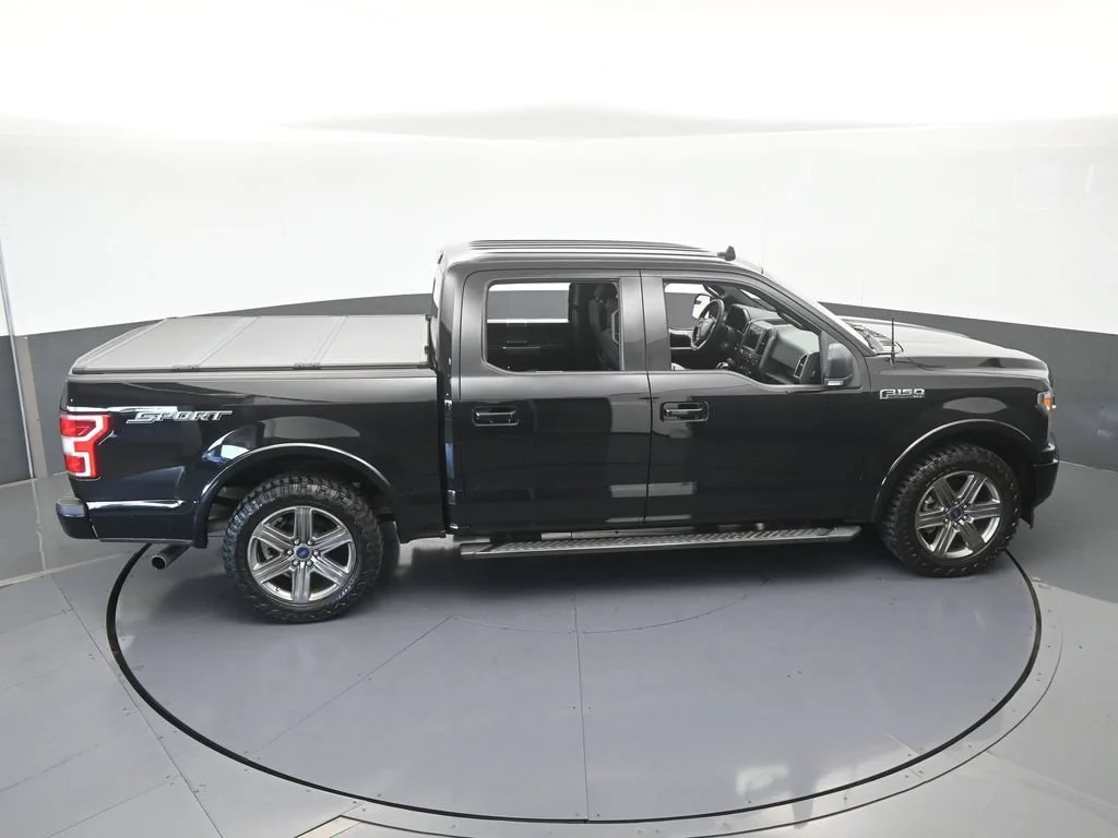 Used 2020 Black Ford XL image 48