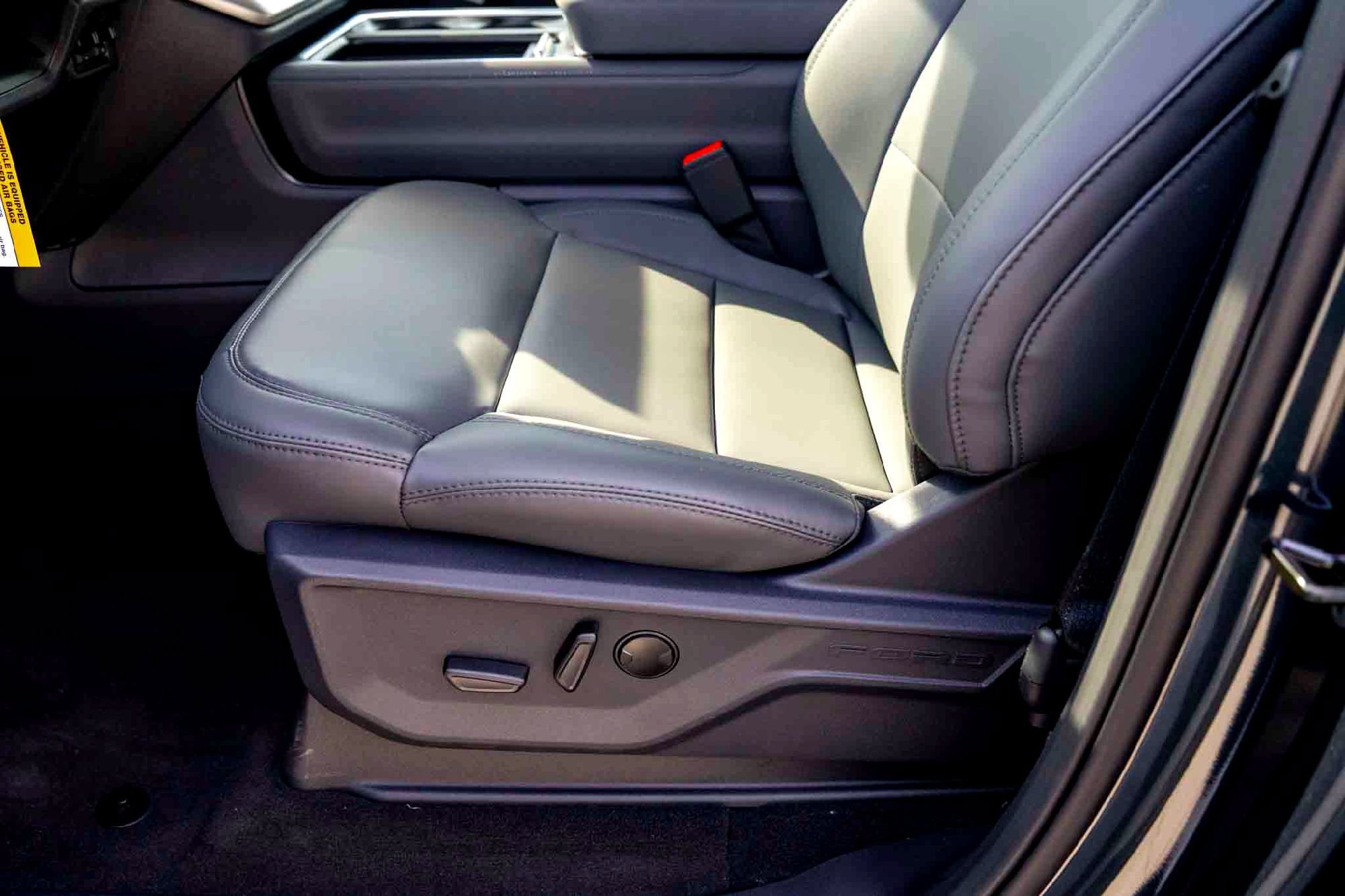 New 2026 Stone Blue Metallic Ford Active image 11