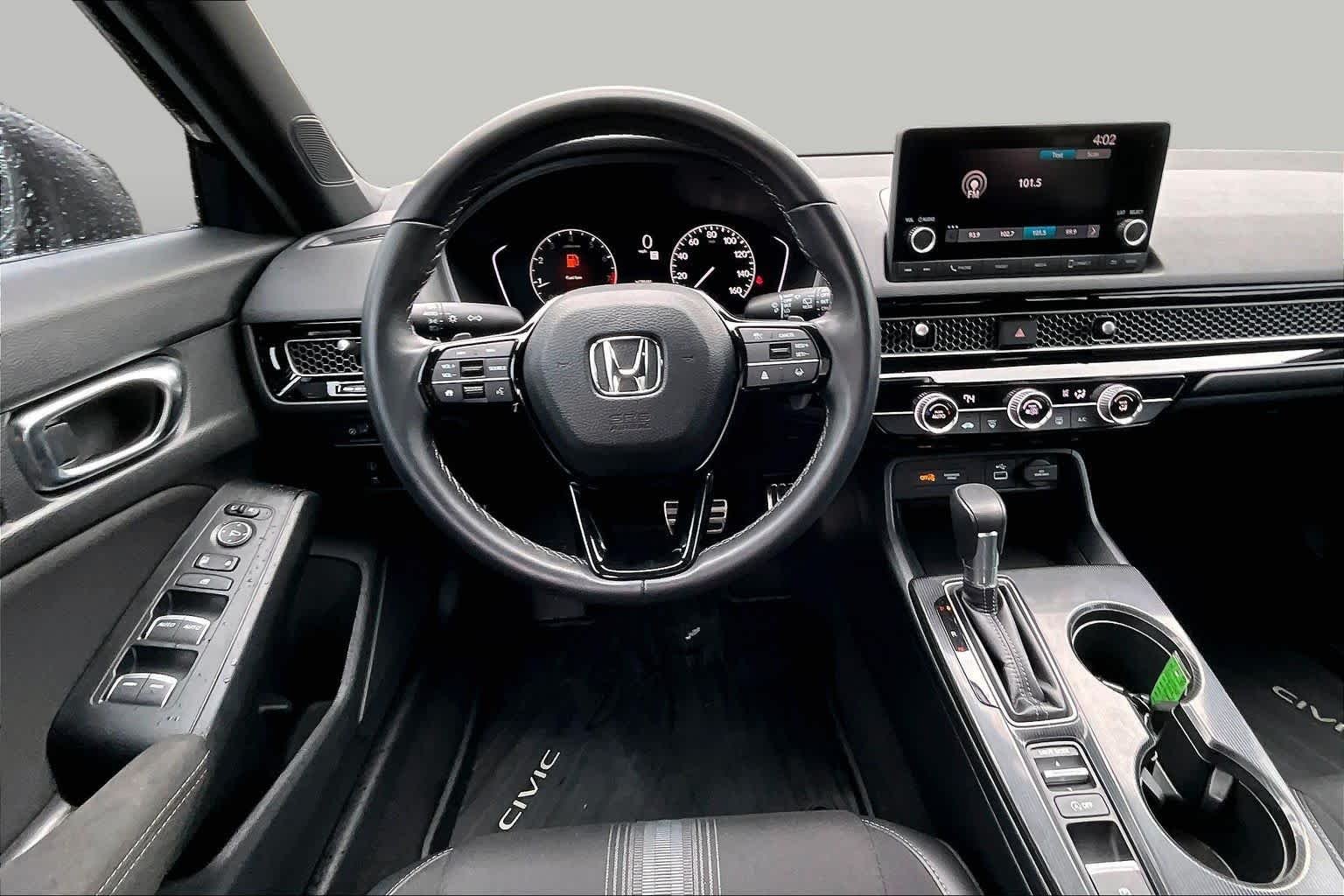 2024 Honda Civic Hatchback Sport - Photo 6