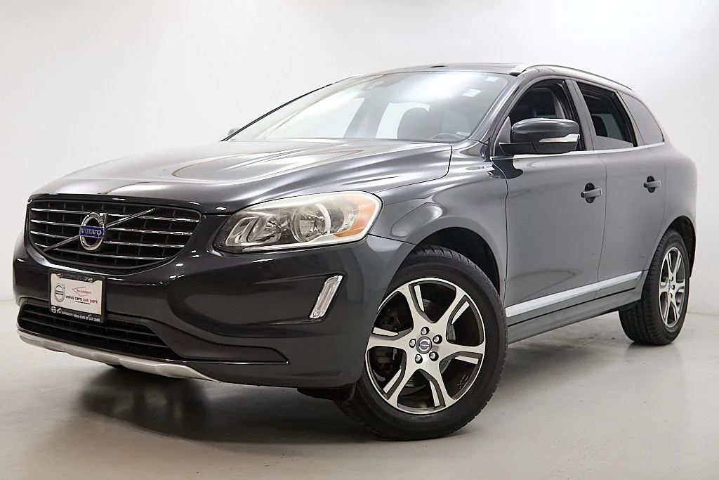 Used 2015 Volvo XC60 T6 with VIN YV4902RK7F2719165 for sale in Oak Park, IL