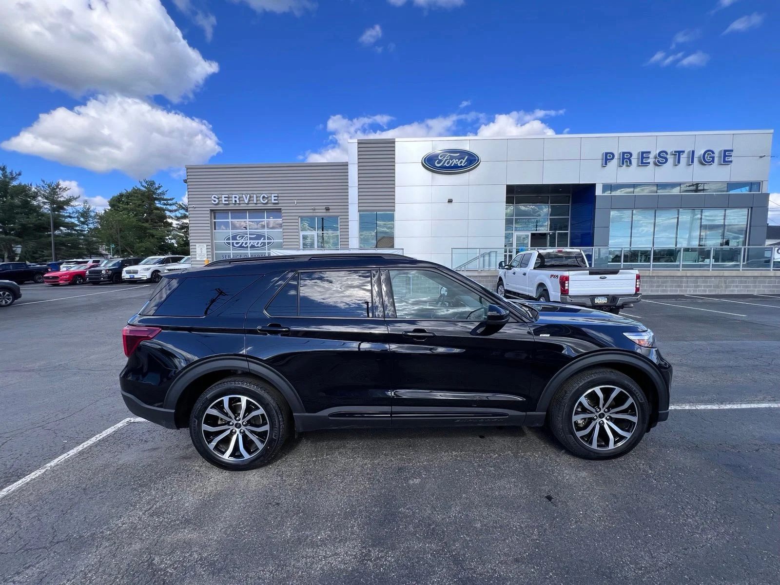 Certified Used 2023 Agate Black Metallic Ford ST-Line image 8
