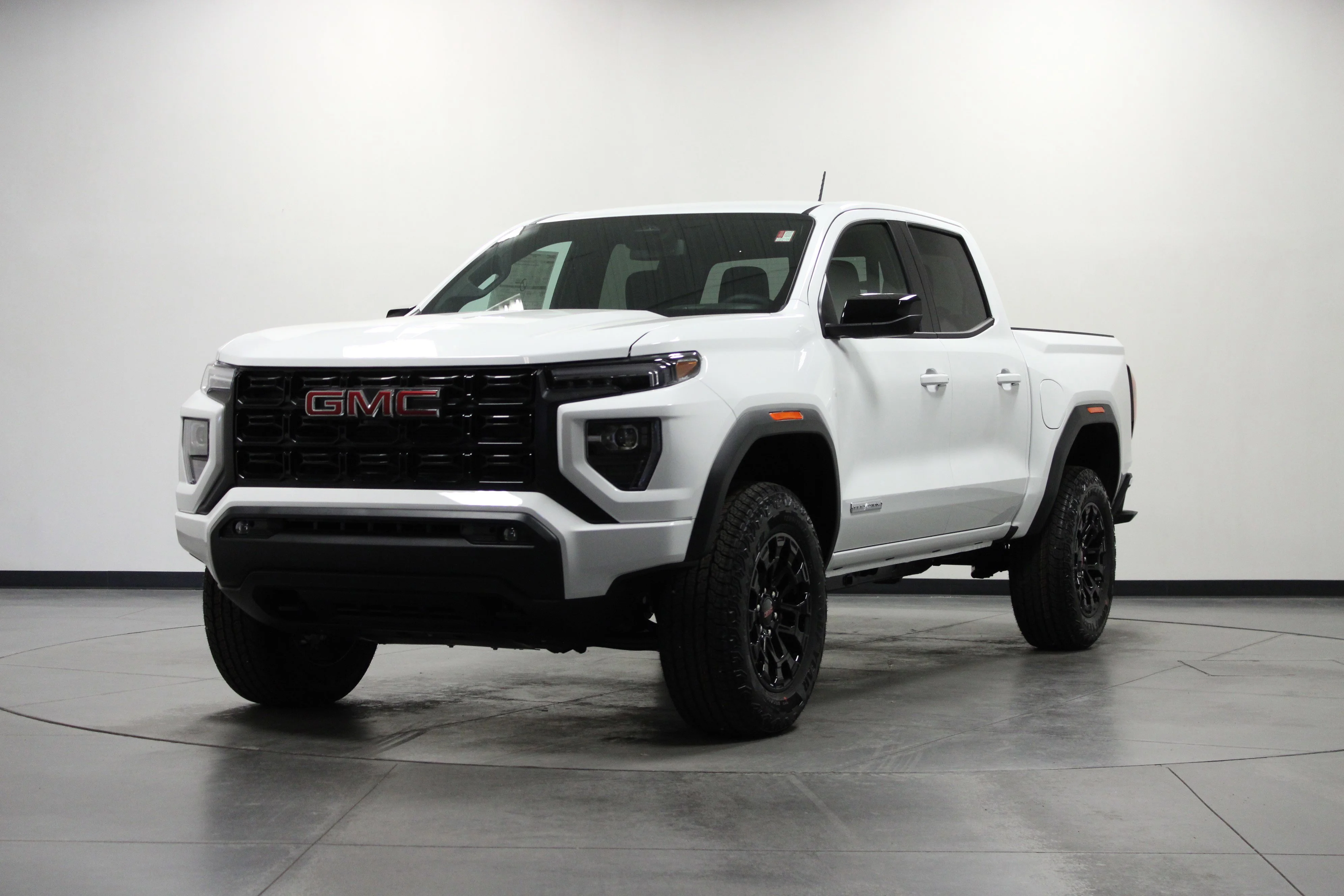 New 2026 Summit White GMC Elevation image 8