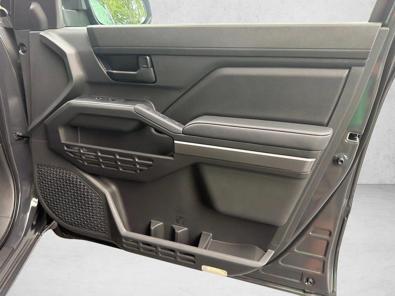 New 2026 Underground Toyota SR5 image 14