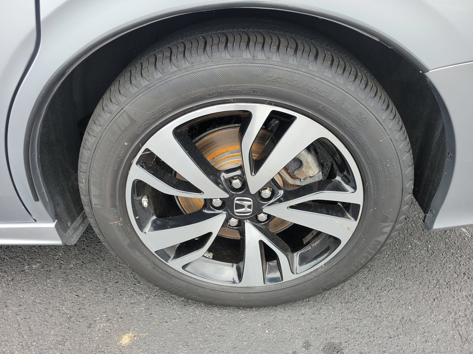 Used 2018 White Honda Elite image 32