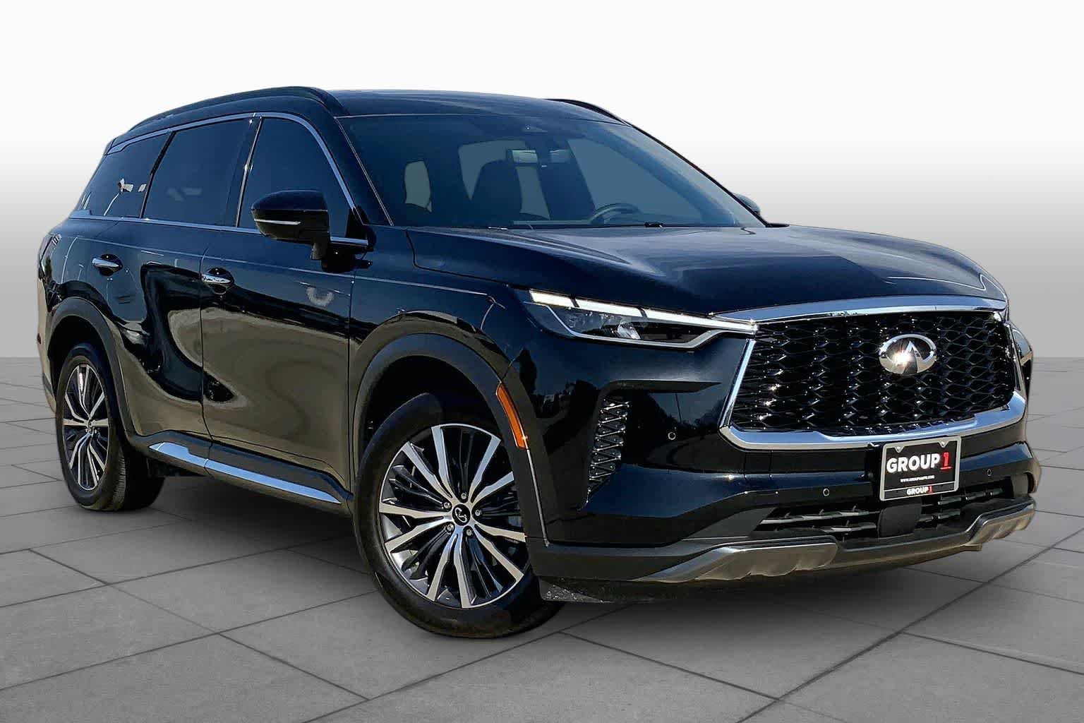 Used 2023 Mineral Black INFINITI AUTOGRAPH image 3