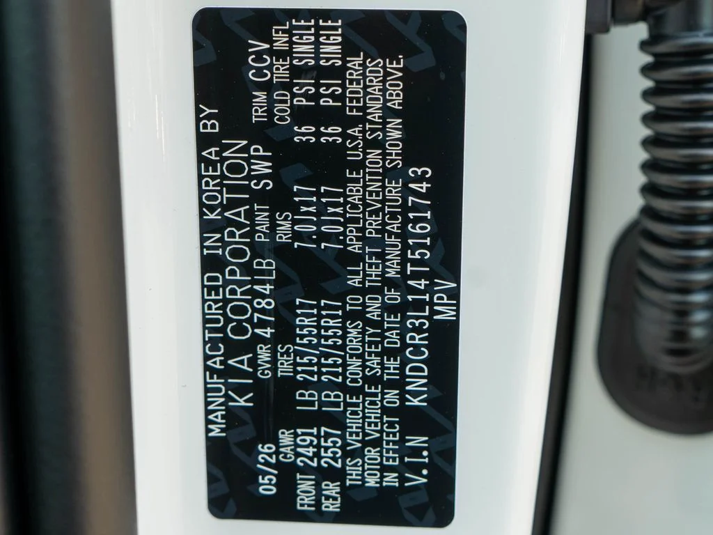 New 2026 Snow White Pearl Kia WIND image 34