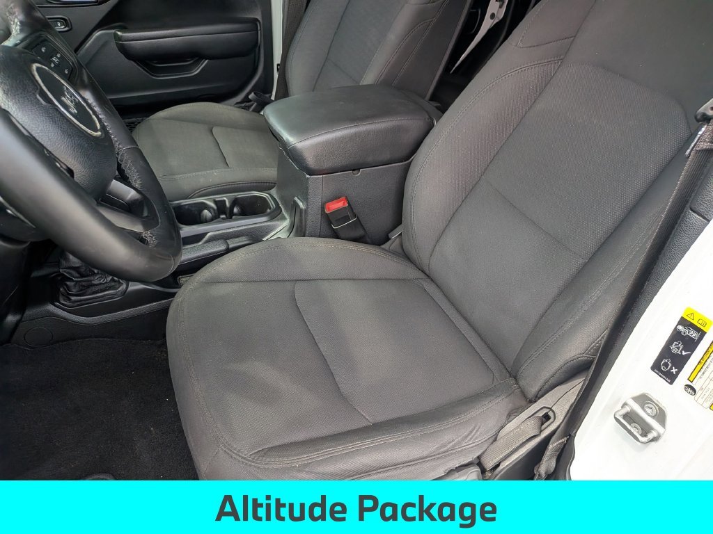 Used 2020 White Jeep Altitude image 16