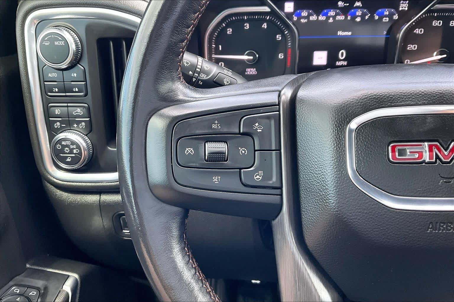 Used 2022 Dark Sky Metallic GMC AT4 image 20