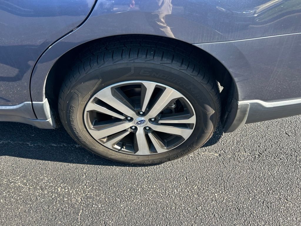 Used 2018 Blue Subaru 2.5i image 13