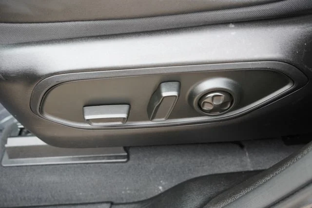 Certified Used 2024 Gray Jeep Limited image 27