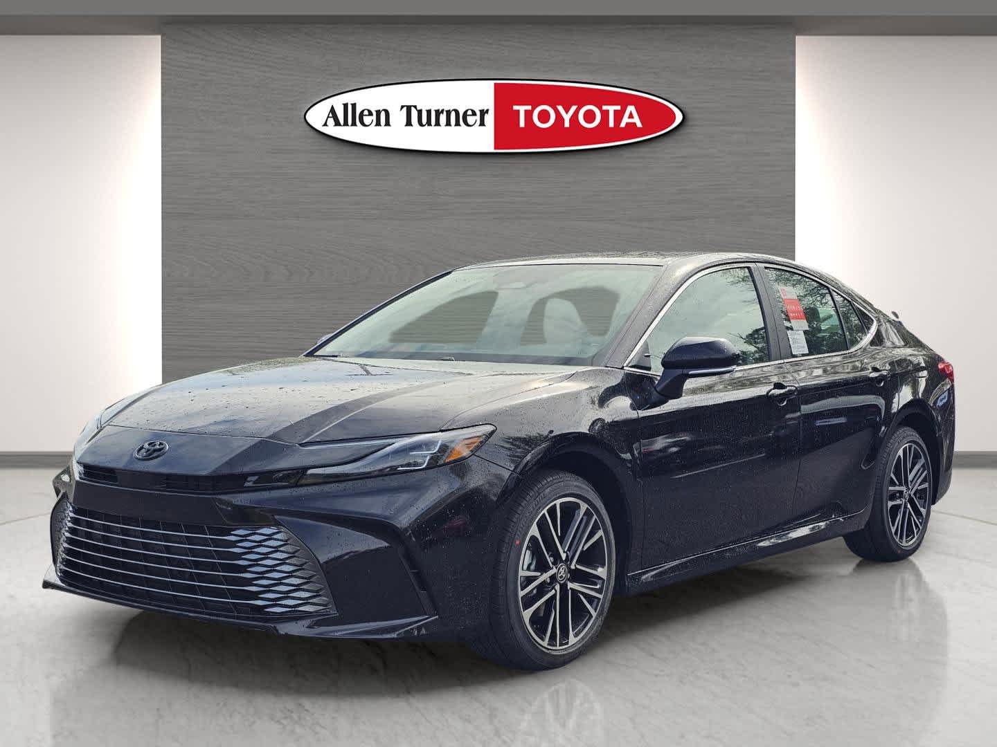 New 2026 Midnight Black Metallic Toyota XLE image 3