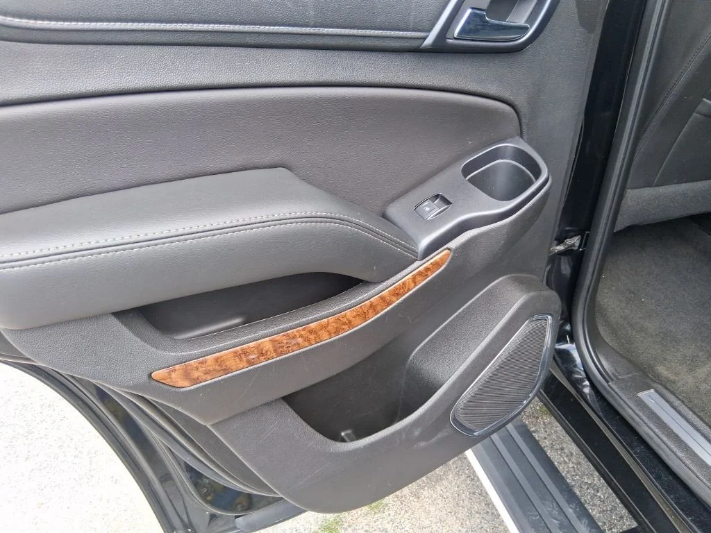 Used 2018 Black Chevrolet Premier image 15