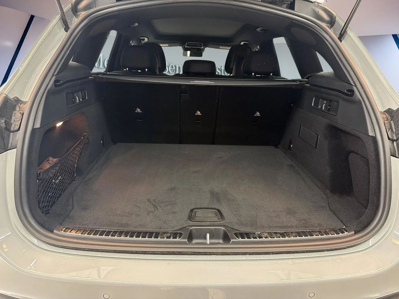 Used 2026 Light gray Mercedes-Benz GLC 300 image 5