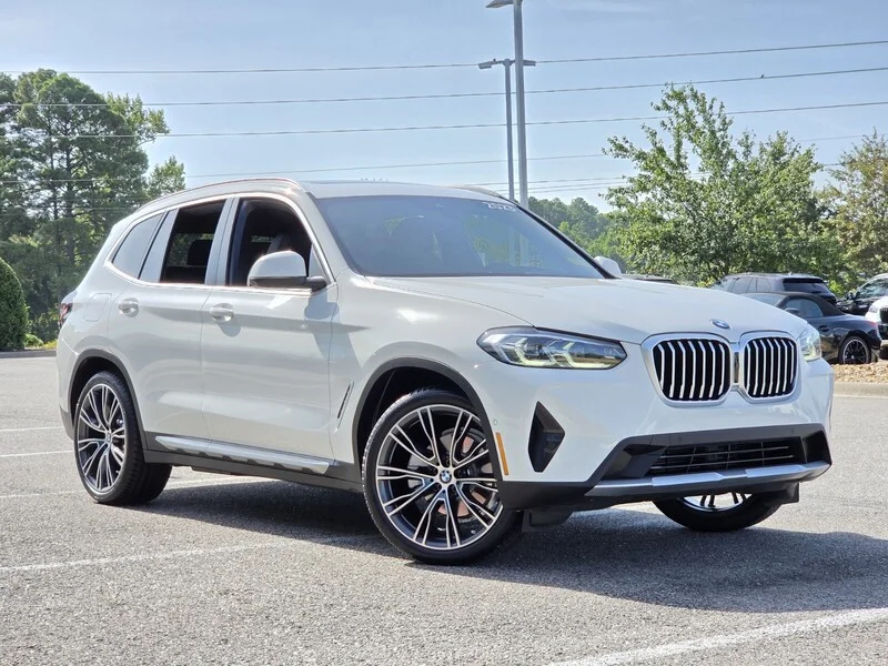 Used 2023 Alpine White BMW XDRIVE30I SPORTS ACTIVITY VEHICLE image 27