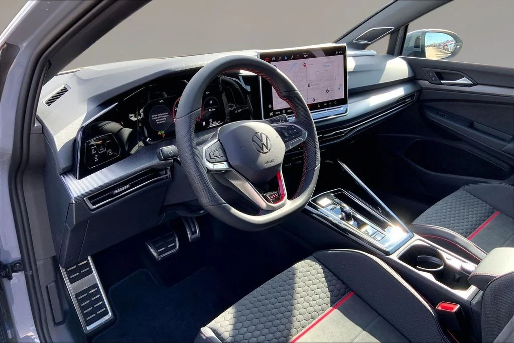 New 2026 Moonstone Gray Volkswagen SE image 7
