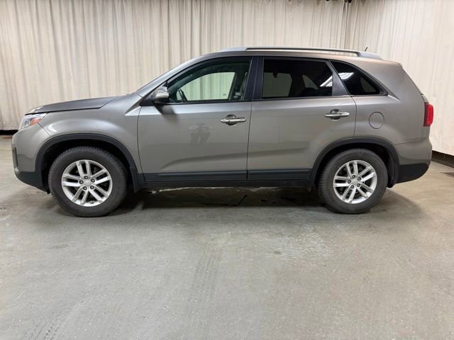 Used 2014 Silver Kia LX image 9