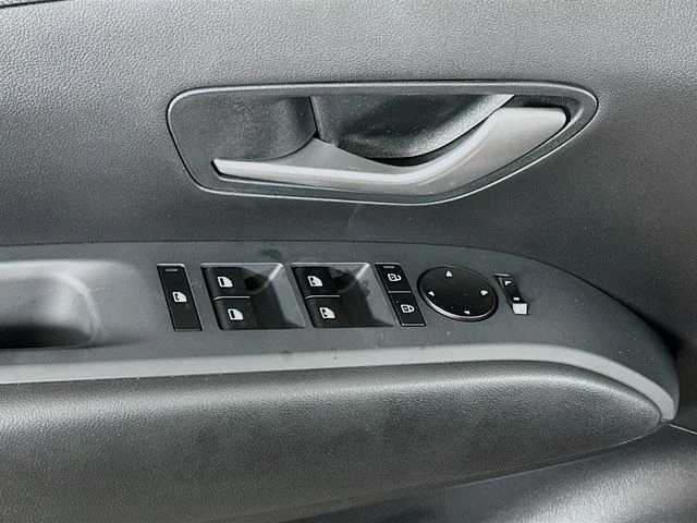 New 2026 Hyundai TUCSON SEL