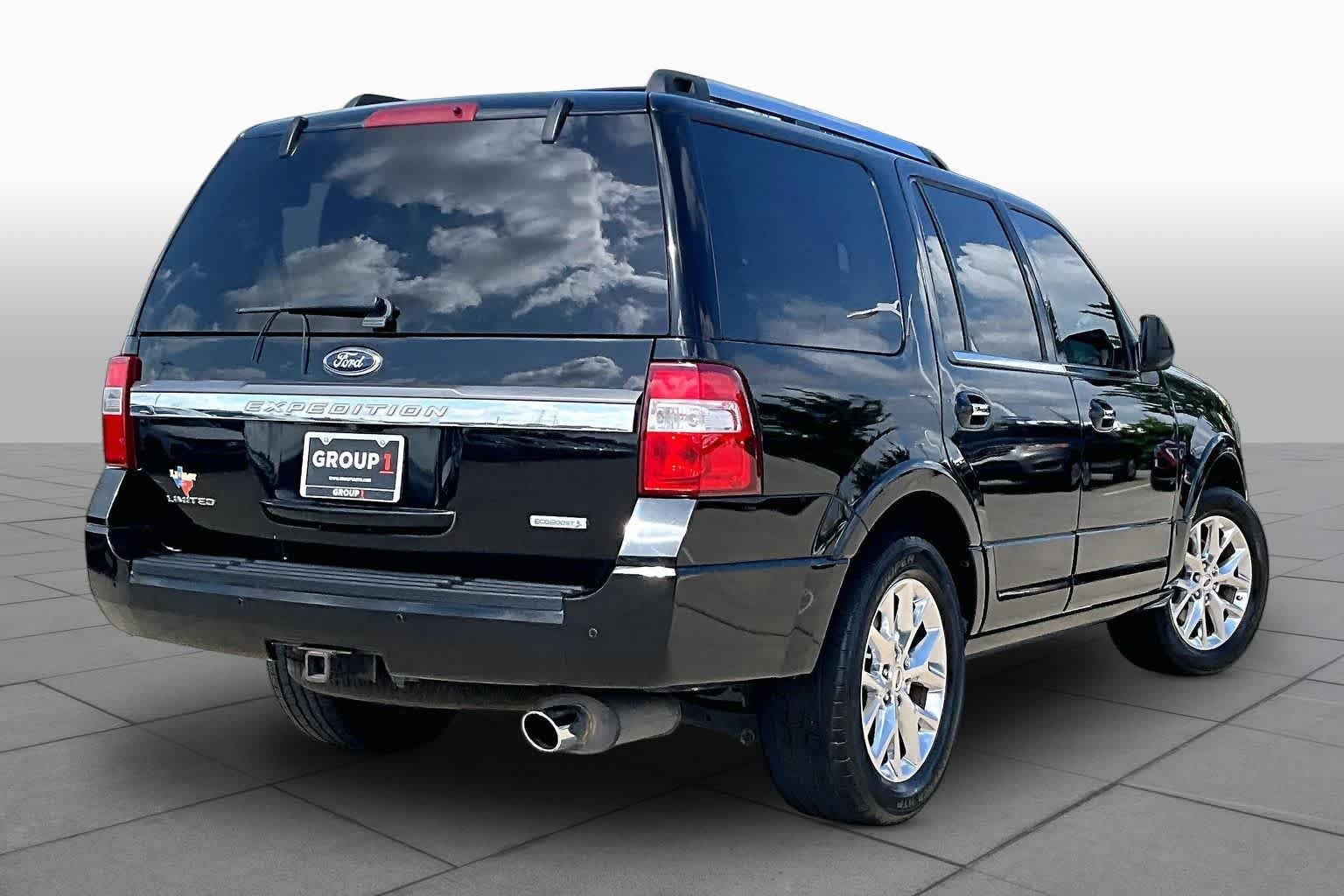 Used 2016 Shadow Black Ford Limited image 13
