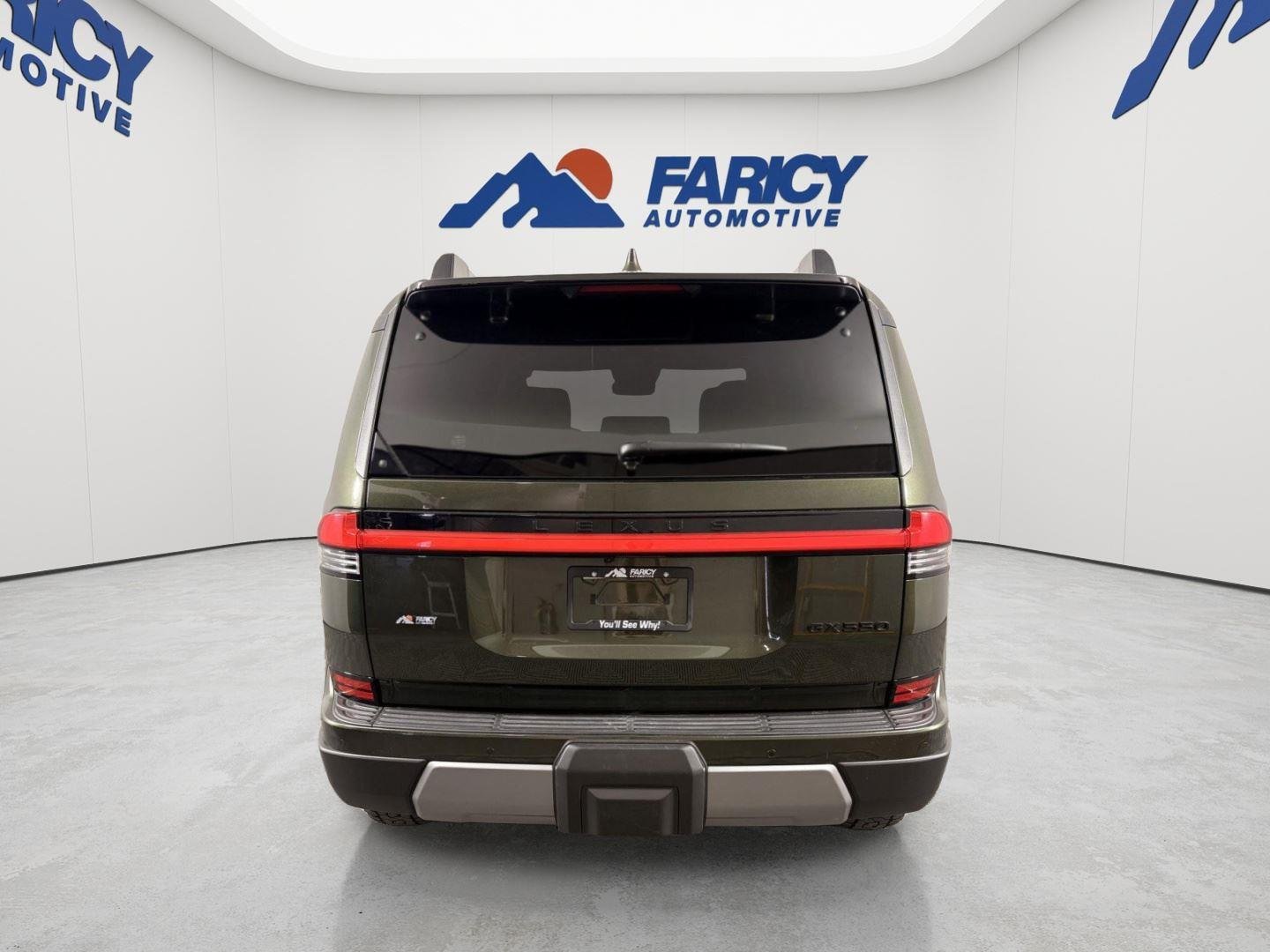Used 2025 Nori Green Pearl Lexus GX 550 Overtrail image 4
