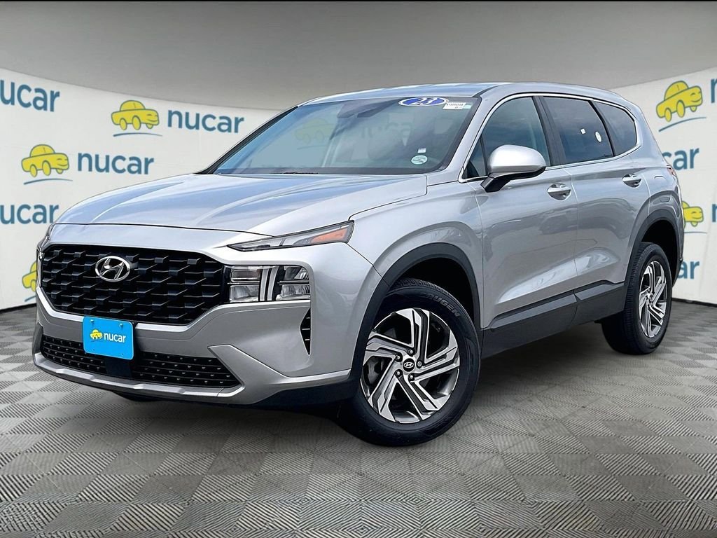 Used 2023 Silver Hyundai SE image 3