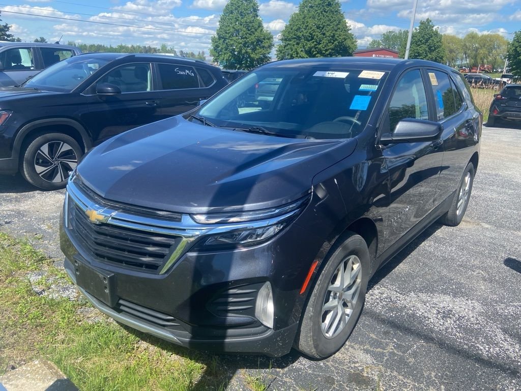 Used 2022 Iron Gray Metallic Chevrolet LT image 3
