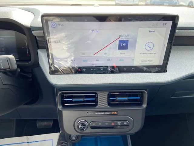 2025 Ford Maverick XLT - Photo 16