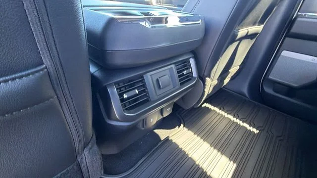 New 2026 Star White Metallic Tri-Coat Ford Lariat® image 19
