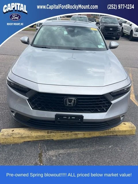 Used 2024 Silver Honda EX image 1