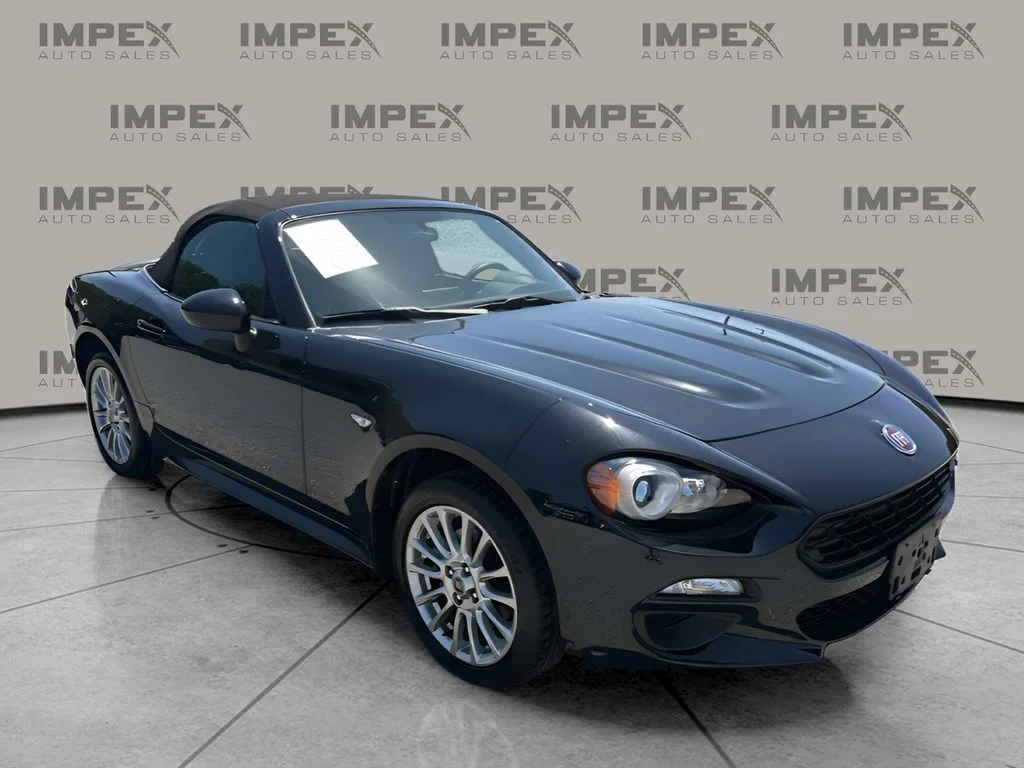 Used 2018 Black FIAT Classica image 8