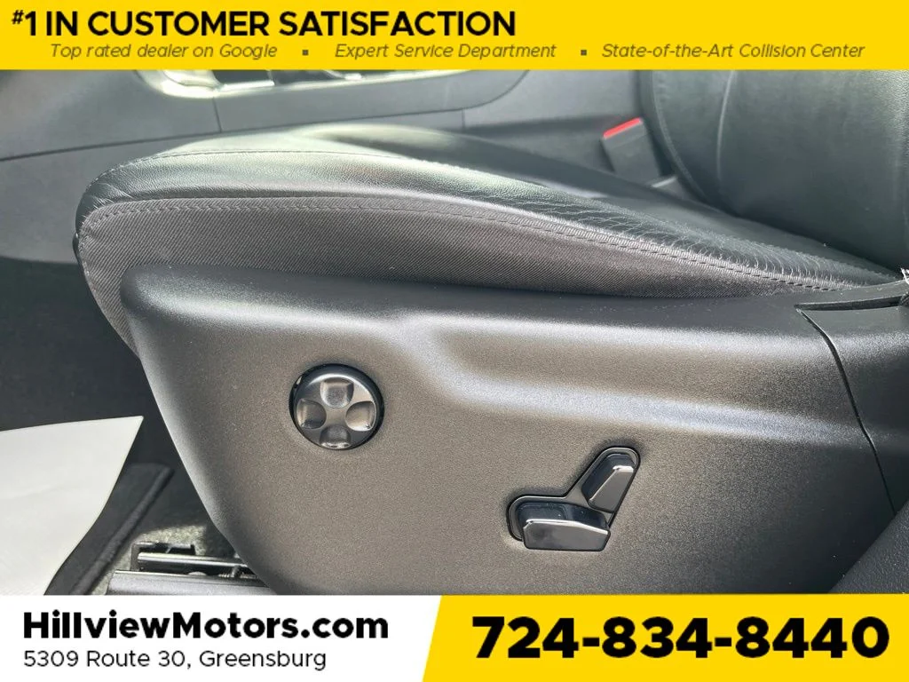 Used 2020 Velvet Jeep Limited image 15