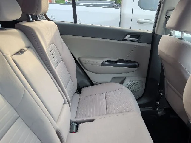 Used 2018 Silver Kia LX image 11