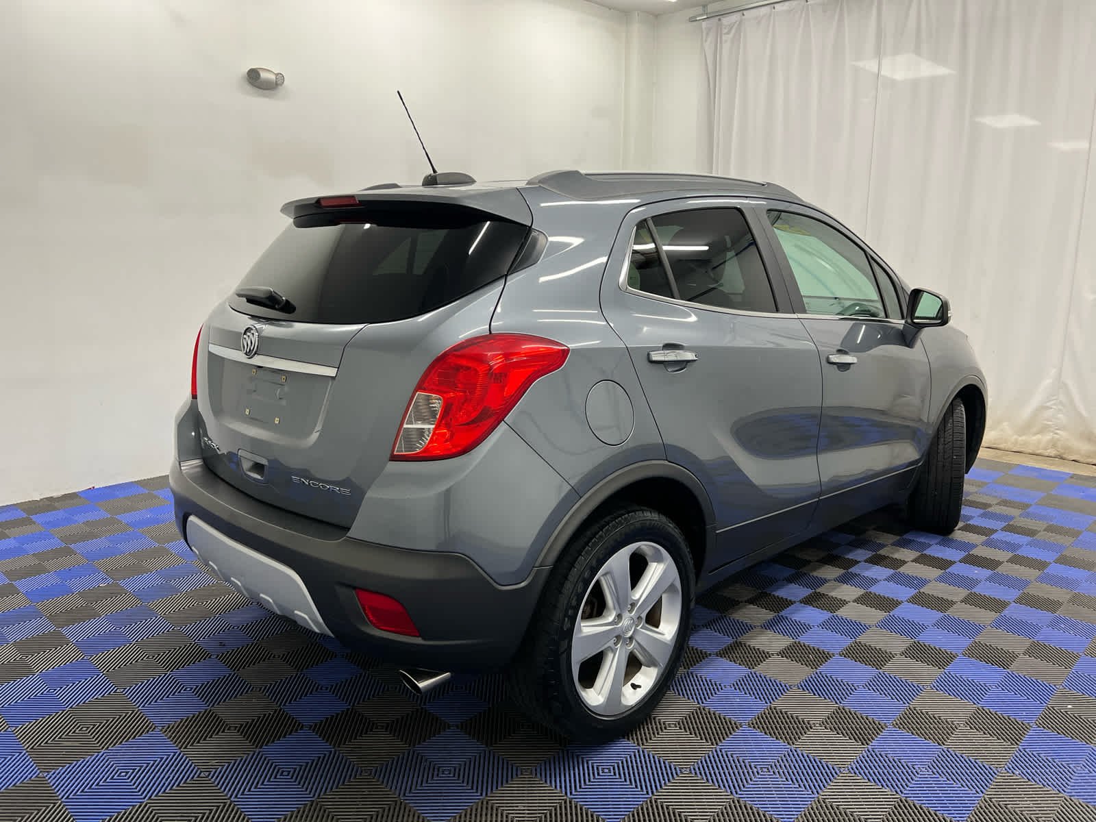 Used 2015 Satin Steel Gray Metallic Buick Convenience image 6