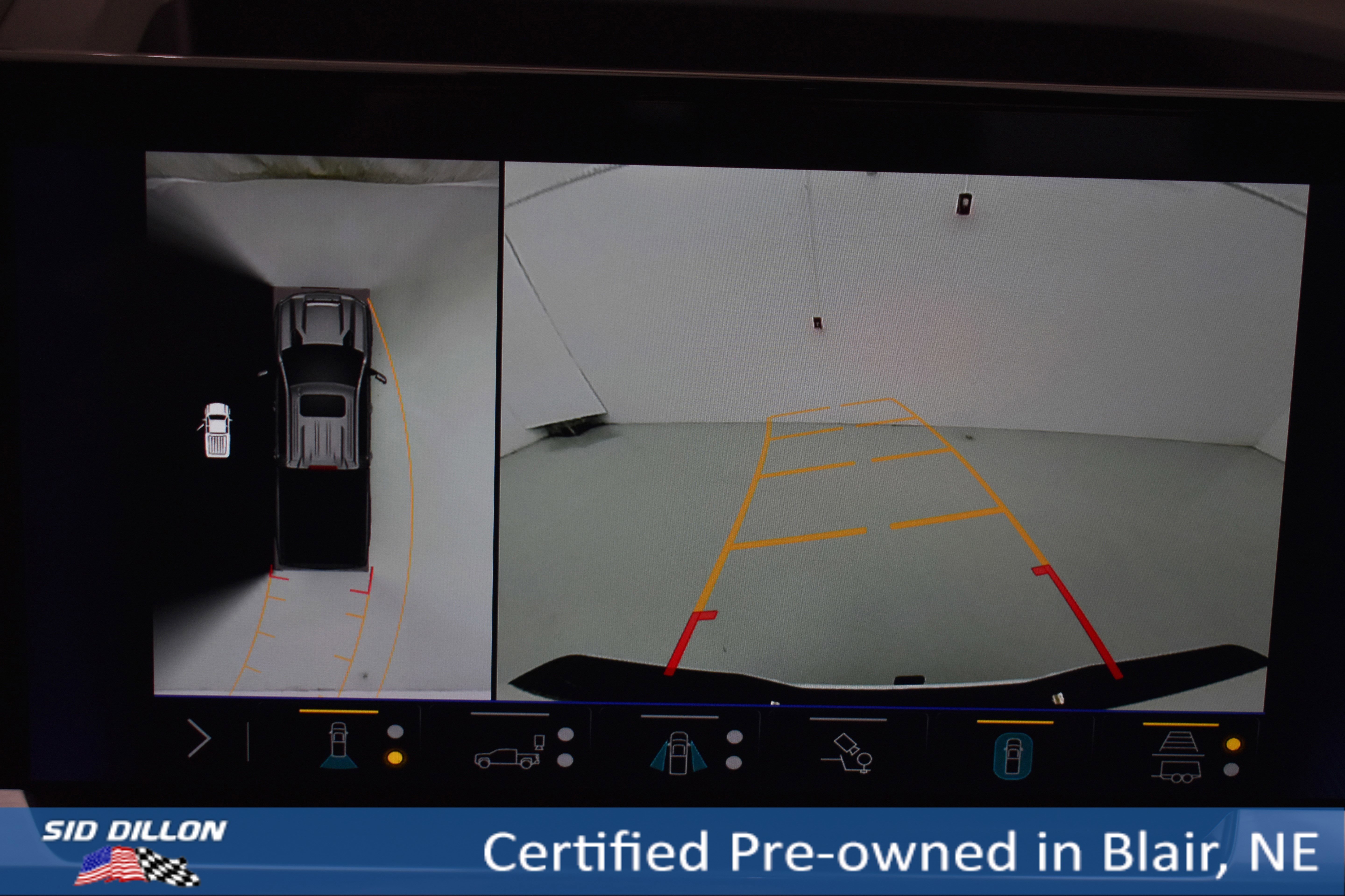 Used 2024 Summit White Chevrolet LT image 2