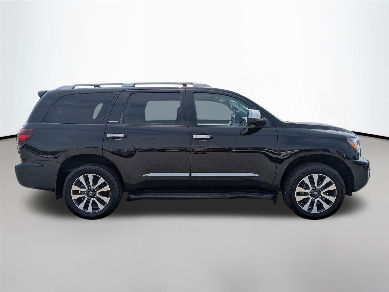 Used 2021 Midnight Black Metallic Toyota Limited image 4