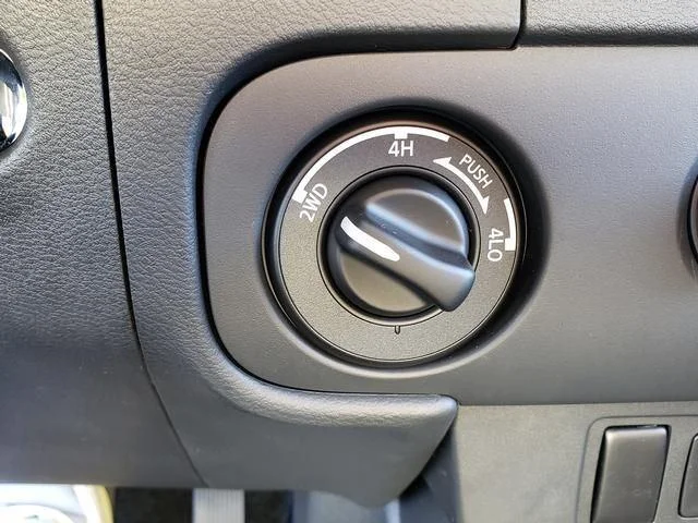 2026 Nissan Frontier SV - Photo 20