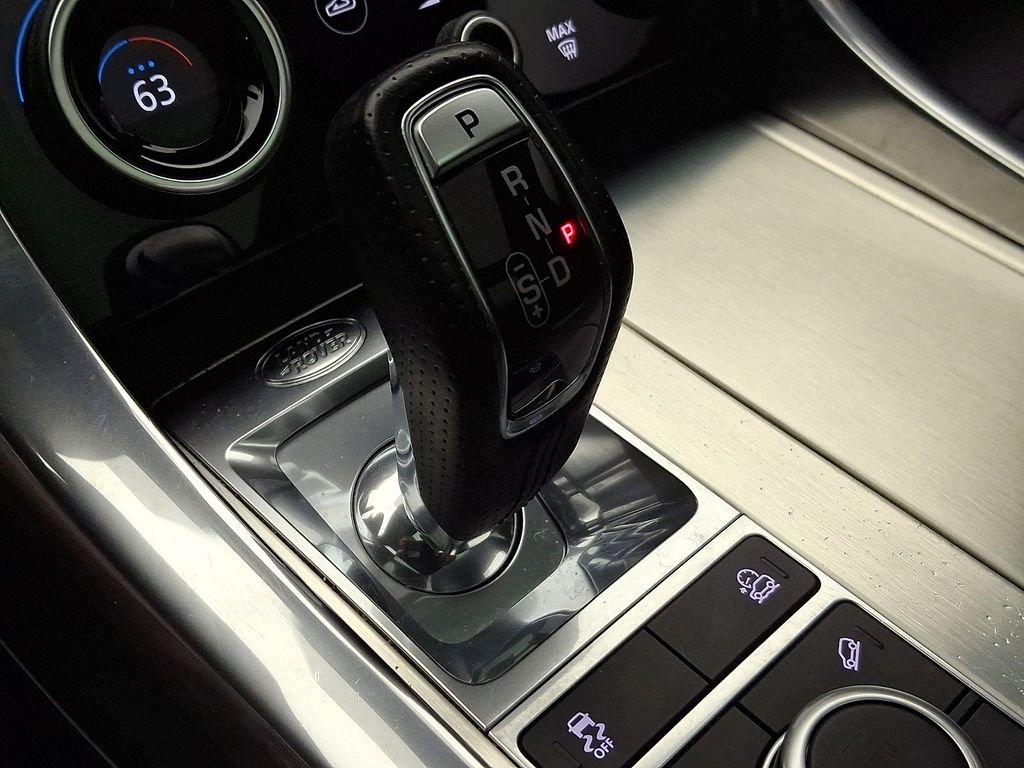 Used 2020 Estoril Blue Metallic Land Rover SVR image 16