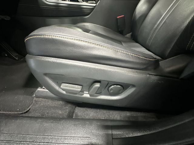 Certified Used 2025 Silver Mazda 3.3 Turbo Premium image 18