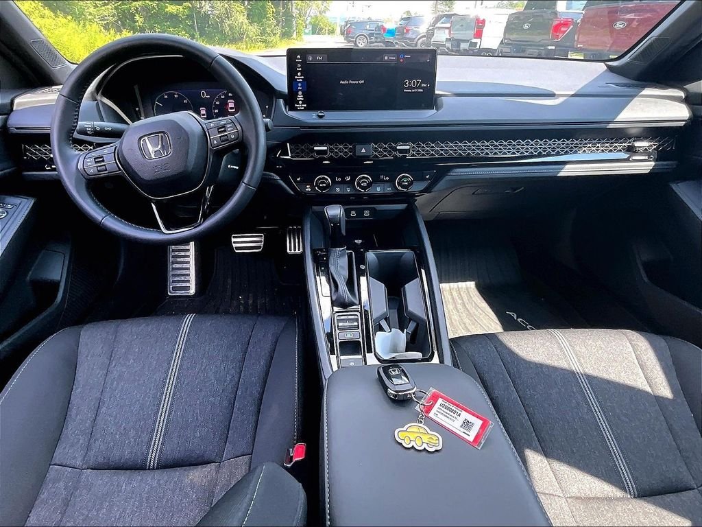 Used 2025 Gray Honda Sport image 21