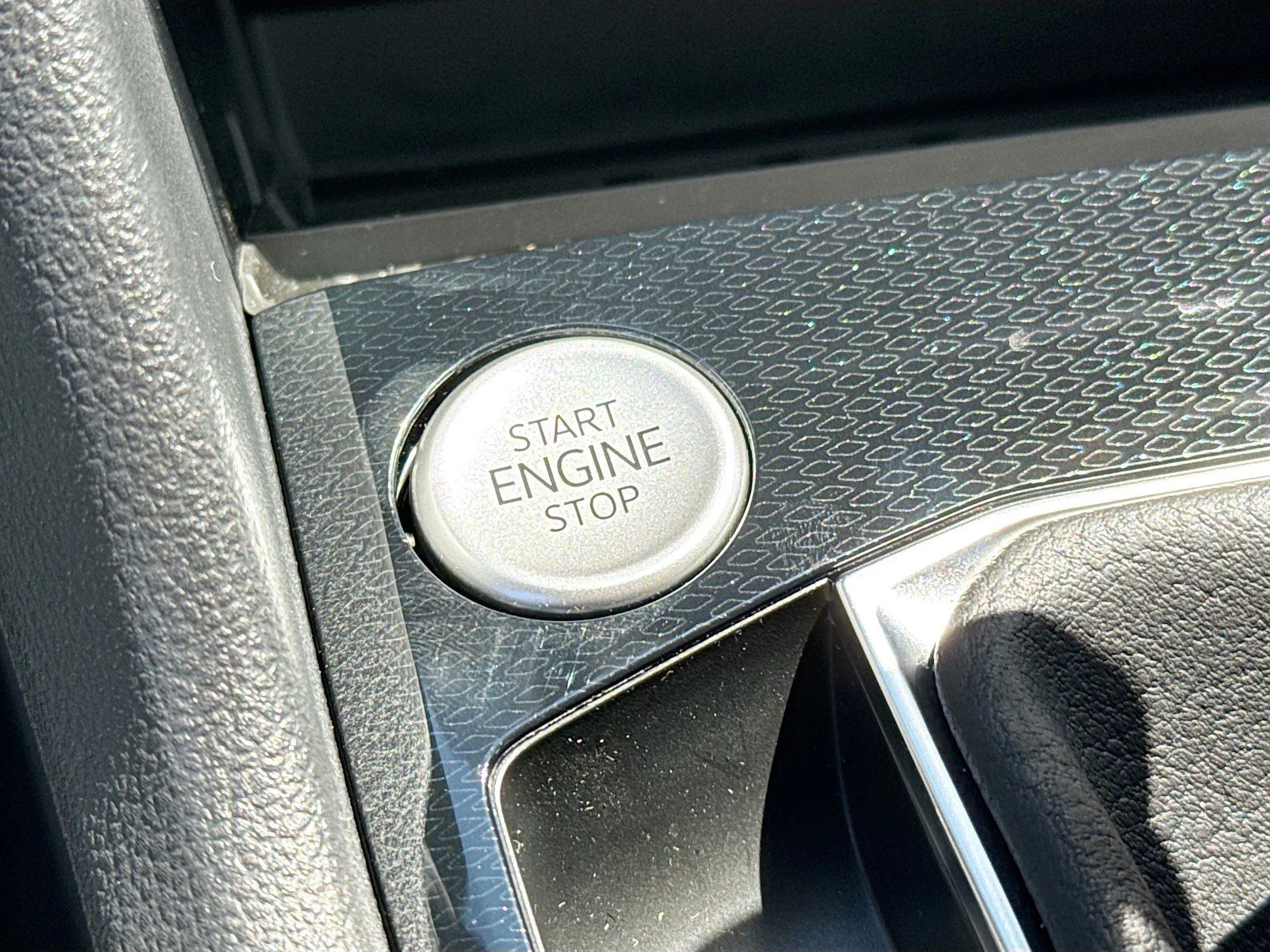 New 2026  Volkswagen SE image 33