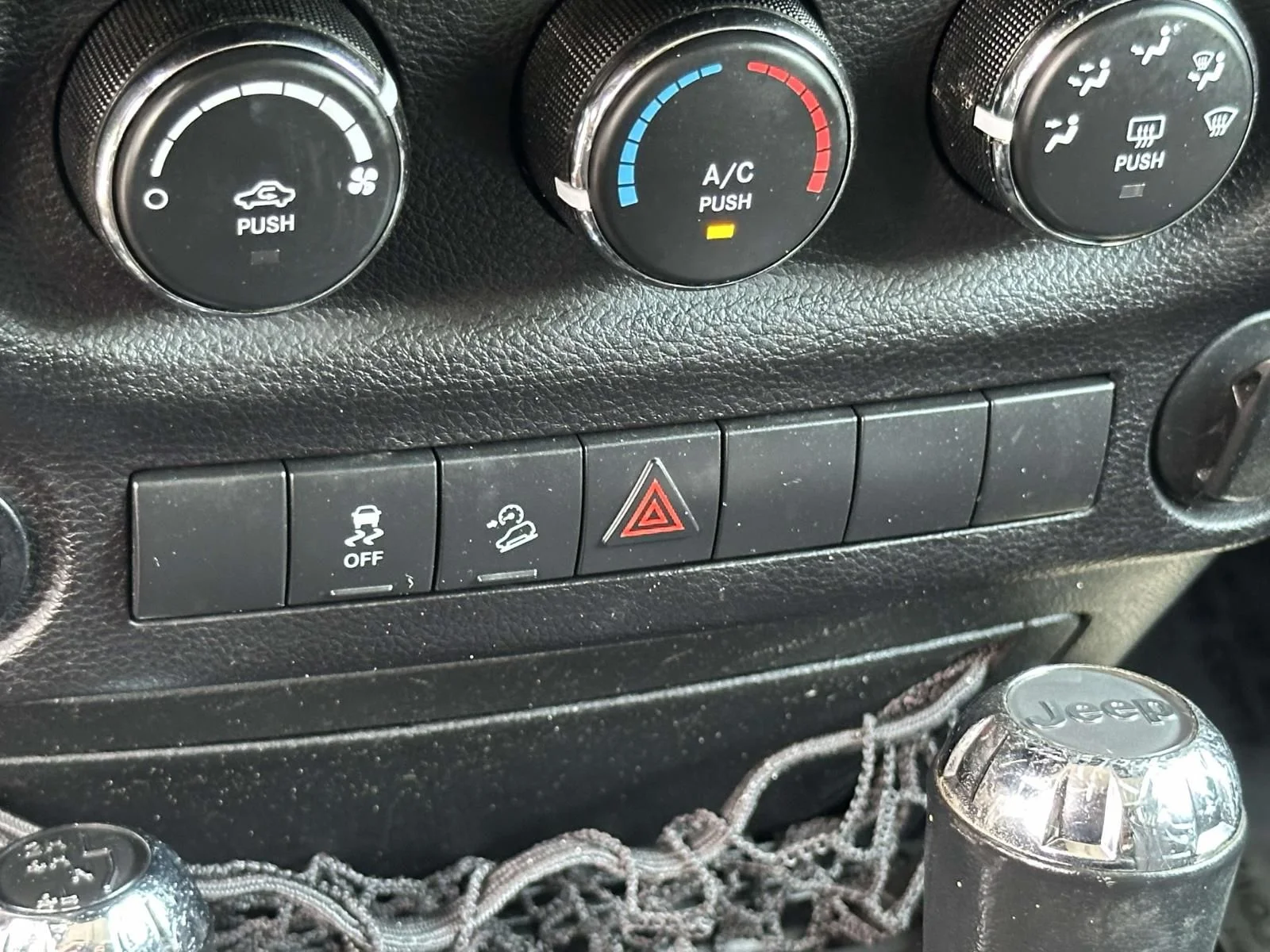 Used 2017 Gray Jeep Unlimited Sport image 20